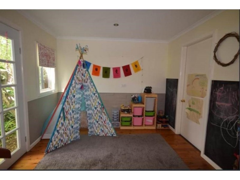 3 Huxley Street, Nowra NSW 2541