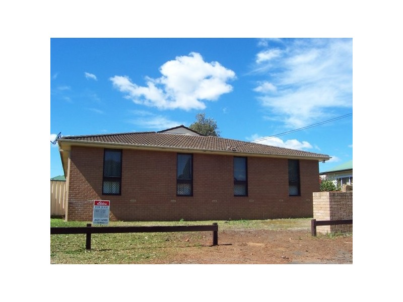 4/12 BRINAWARR STREET, Bomaderry NSW 2541