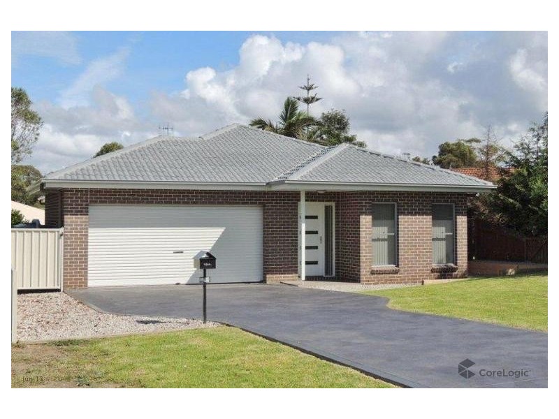 61 Mitchell Rd, Callala Bay NSW 2540