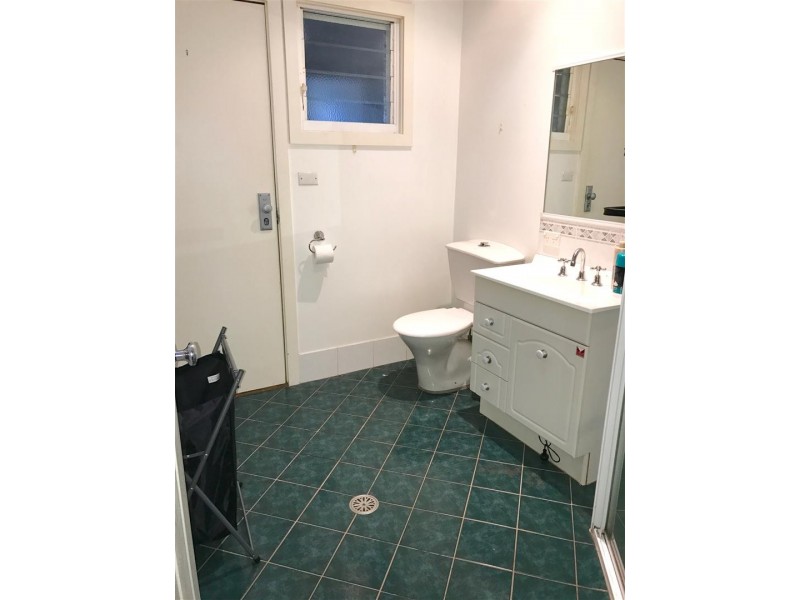 112 Douglas Street, Nowra NSW 2541