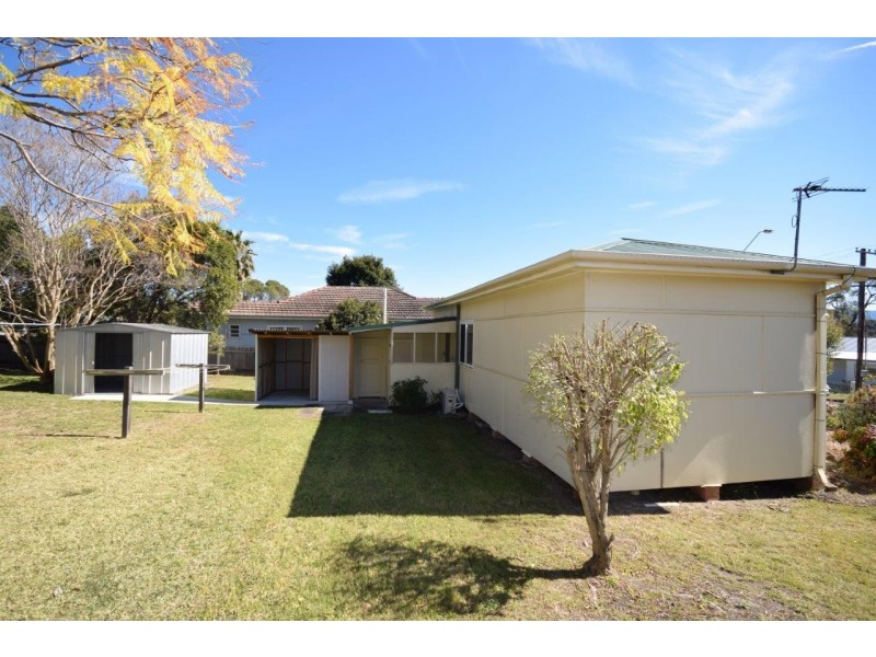 182 McKay Street, Nowra NSW 2541