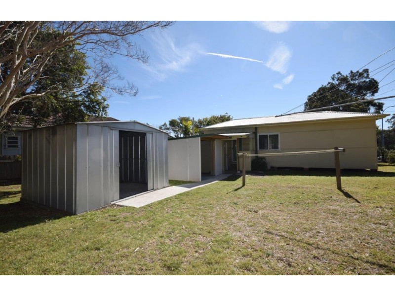 182 McKay Street, Nowra NSW 2541