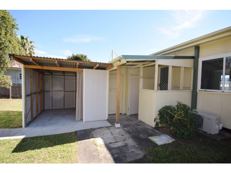 182 McKay Street, Nowra NSW 2541