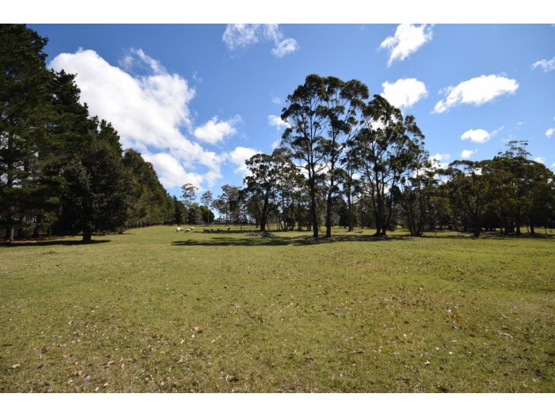 90 Old Berrara Road, Sussex Inlet NSW 2540