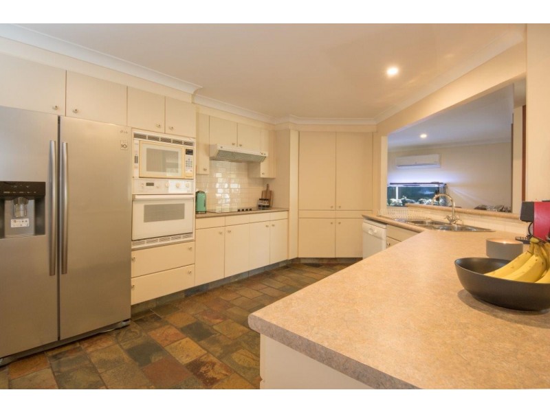 90 Old Berrara Road, Sussex Inlet NSW 2540