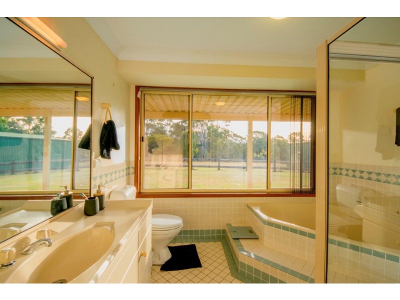 90 Old Berrara Road, Sussex Inlet NSW 2540