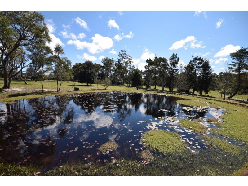 90 Old Berrara Road, Sussex Inlet NSW 2540