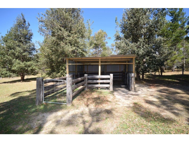 90 Old Berrara Road, Sussex Inlet NSW 2540