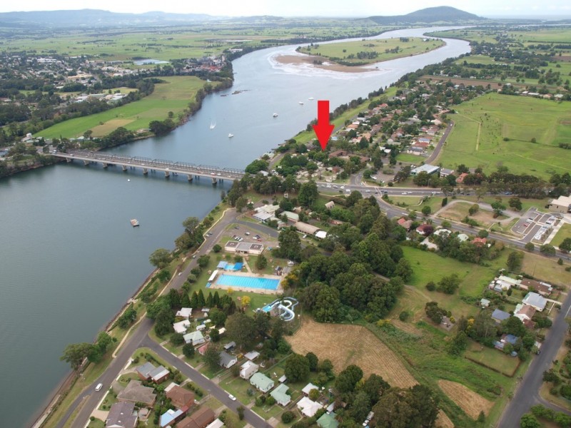 4 Hawthorn Avenue, Nowra NSW 2541
