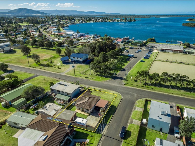 119 Greens Road, Greenwell Point NSW 2540