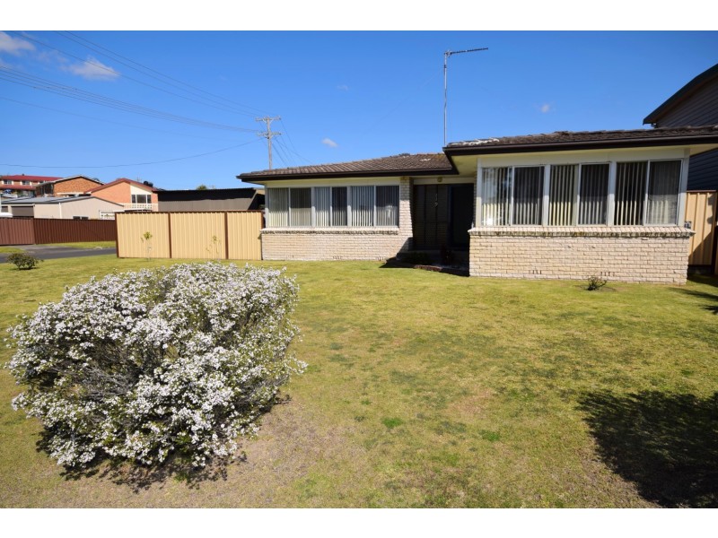 119 Greens Road, Greenwell Point NSW 2540