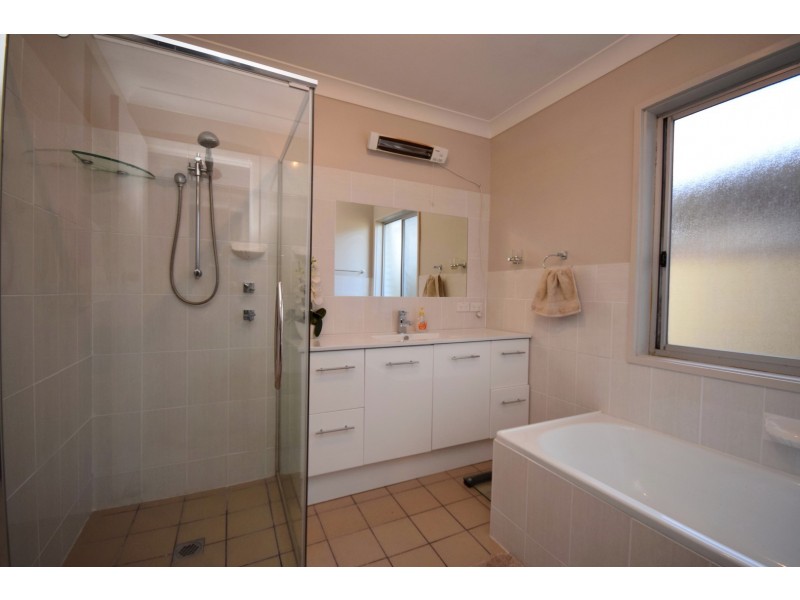 119 Greens Road, Greenwell Point NSW 2540