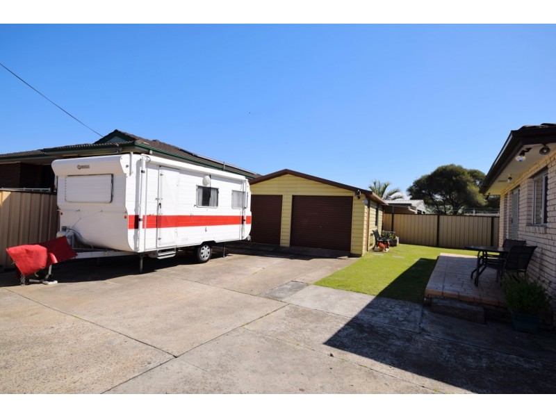 119 Greens Road, Greenwell Point NSW 2540