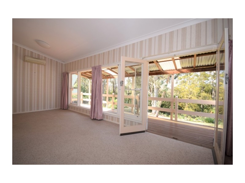 86 Walsh Crescent, North Nowra NSW 2541