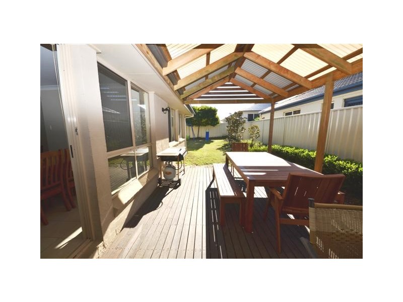 5 BLUEWATTLE ROAD, Worrigee NSW 2540