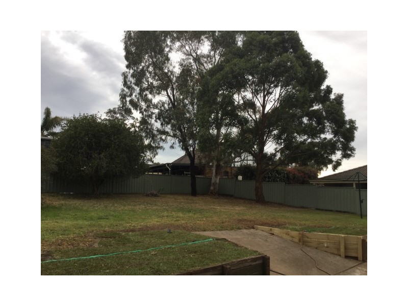 7 Isa Rd, Worrigee NSW 2540