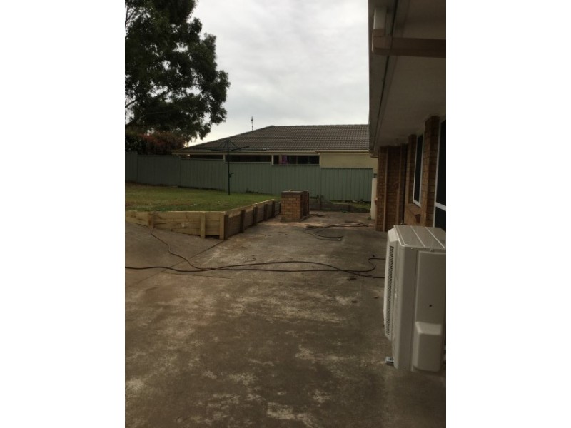 7 Isa Rd, Worrigee NSW 2540