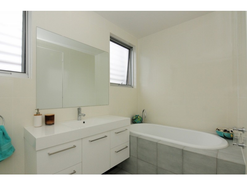 18A Riverview Road, Nowra NSW 2541