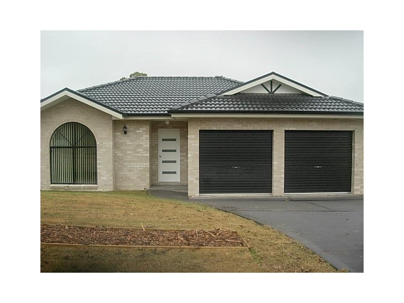 62 BLUEGUM WAY, North Nowra NSW 2541