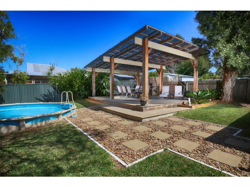 32 Douglas Street, Nowra NSW 2541