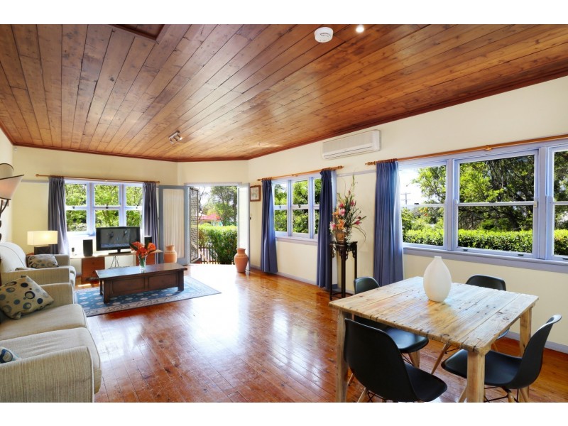 32 Douglas Street, Nowra NSW 2541