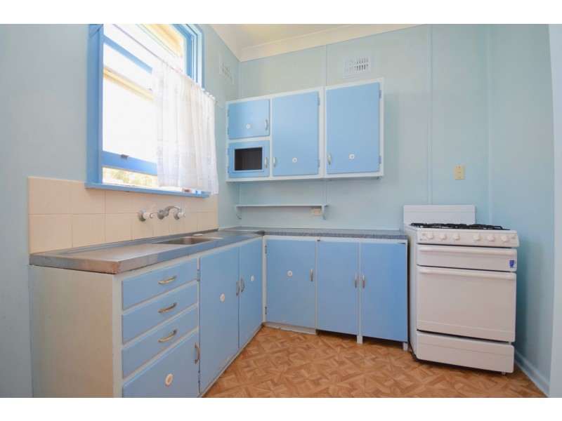 9 Wilson Avenue, Nowra NSW 2541