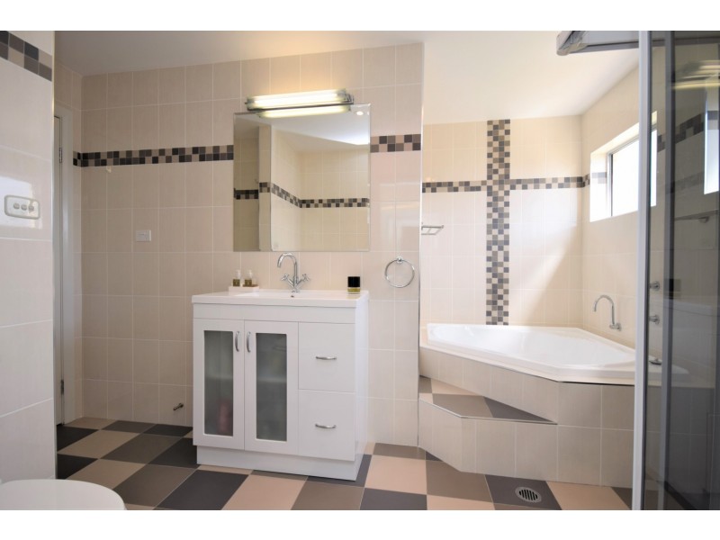 38 Almondbark Road, Worrigee NSW 2540