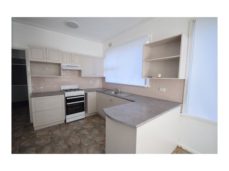 31 Morton Parade, Nowra NSW 2541