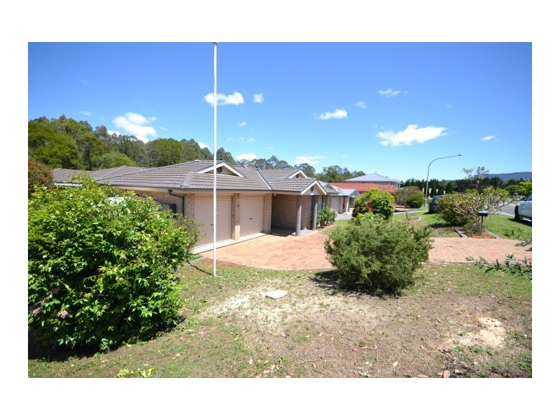29 Emerald Drive, Bomaderry NSW 2541