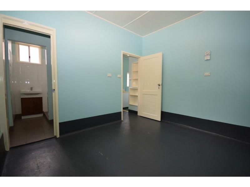 69 Meroo Street, Bomaderry NSW 2541