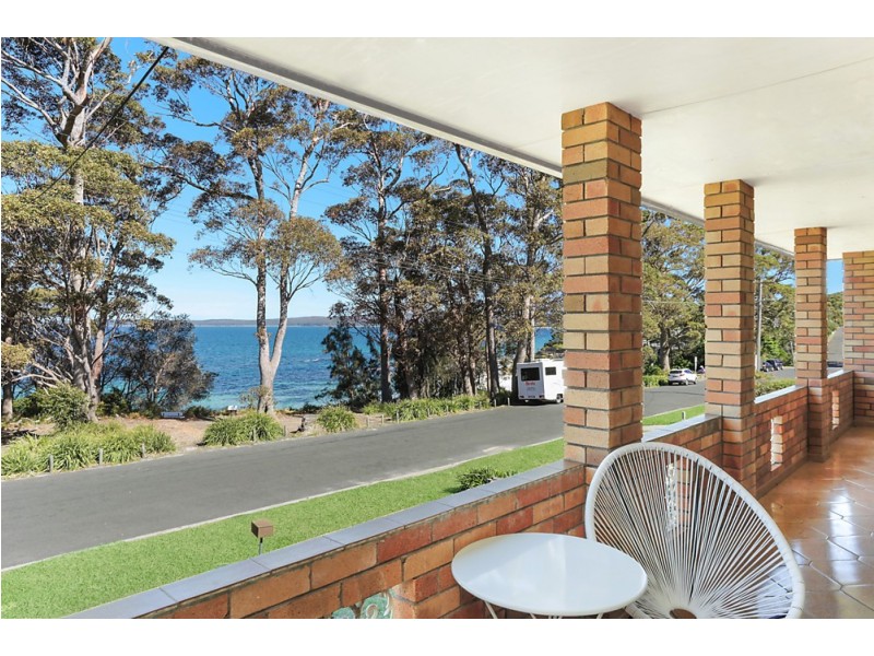 37 Cyrus Street, Hyams Beach NSW 2540