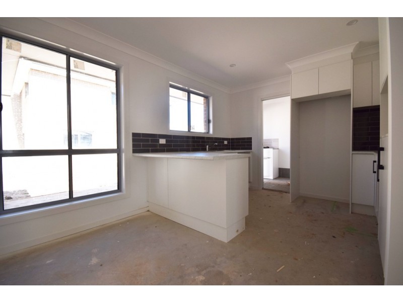 4/4 Dryden Close, Nowra NSW 2541