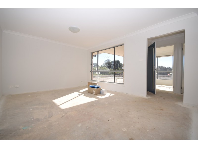 6/4 Dryden Close, Nowra NSW 2541