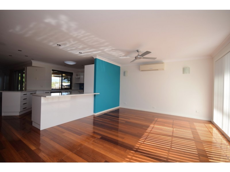 55 Coconut Drive, North Nowra NSW 2541
