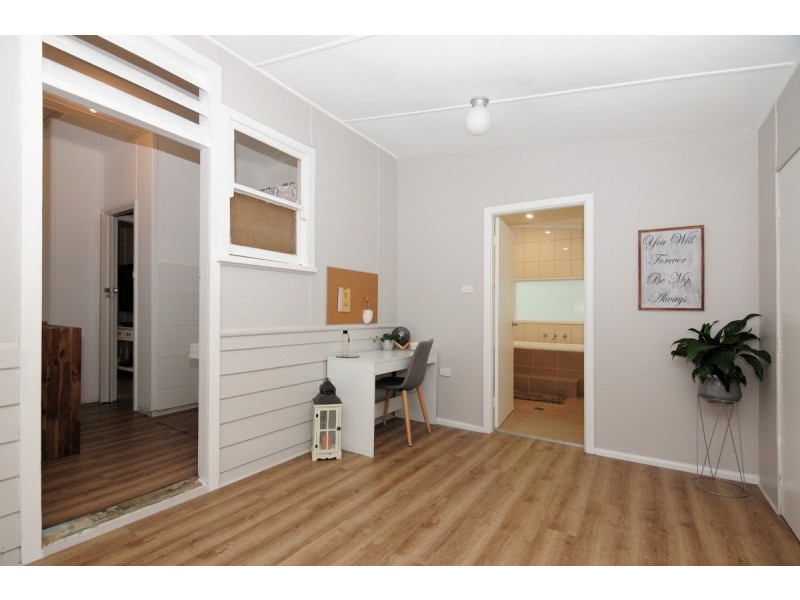 1 Monaghan Avenue, Nowra NSW 2541