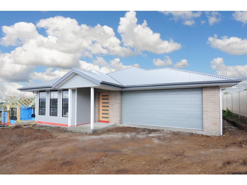 4 Patonga Street, Nowra NSW 2541