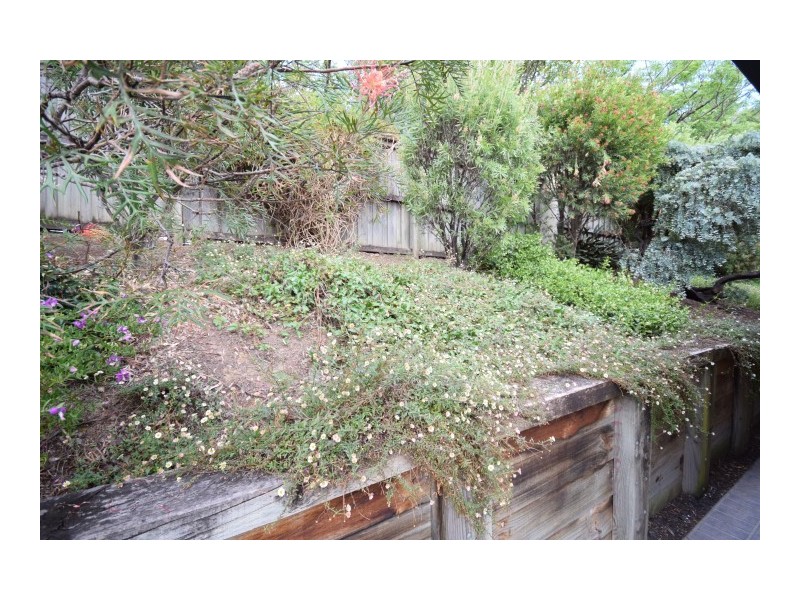 77 Burradoo Crescent, Nowra NSW 2541