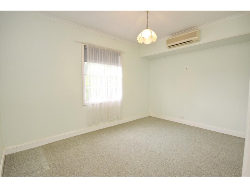 147 East Street, Nowra NSW 2541
