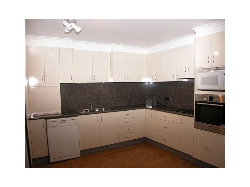 2/19 DAVENPORT RD, Shoalhaven Heads NSW 2535