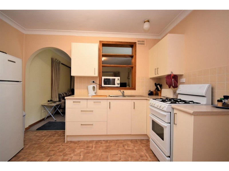 67 Kalandar Street, Nowra NSW 2541