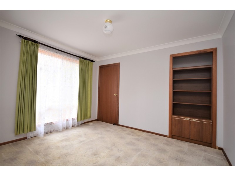 18 McKenzie Street, Nowra NSW 2541