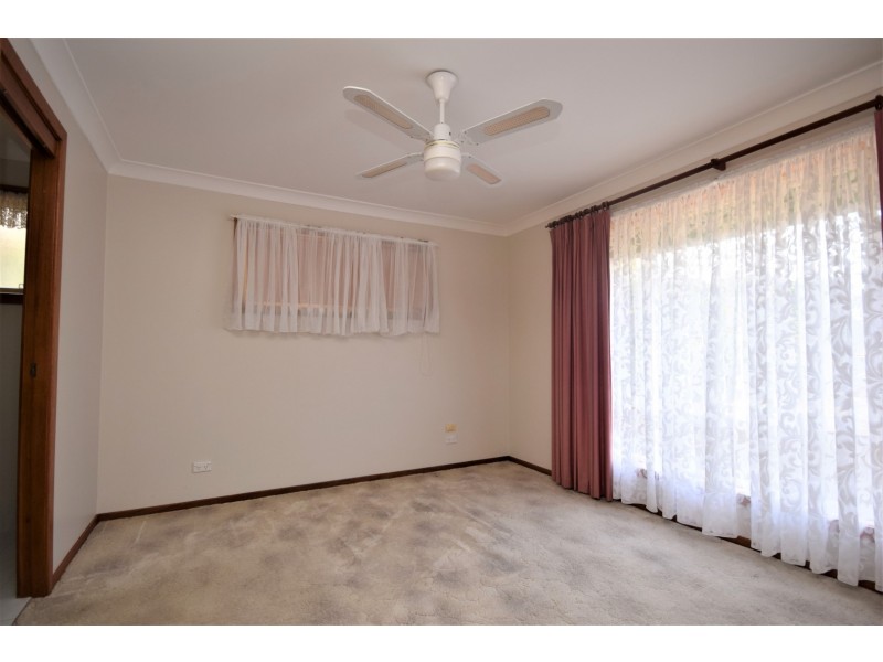 18 McKenzie Street, Nowra NSW 2541