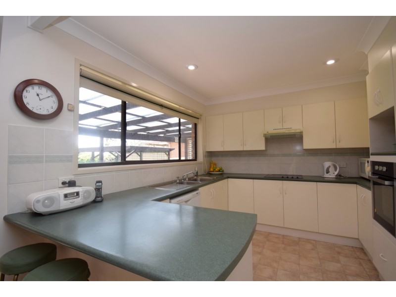 39 Park Road, Nowra NSW 2541
