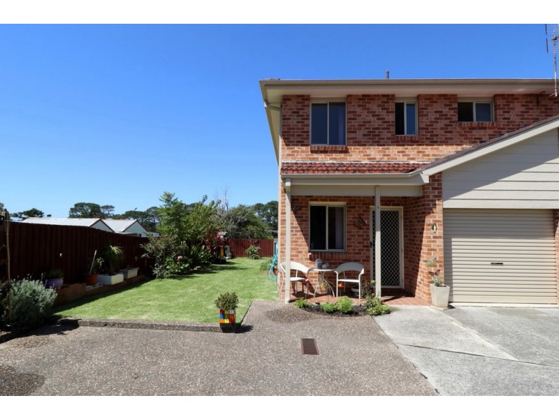 4/46 Greenwell Point Road, Greenwell Point NSW 2540