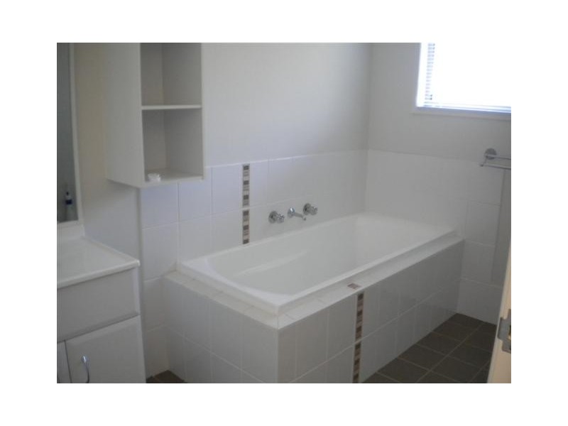 12/76 HILLCREST AVENUE, South Nowra NSW 2541