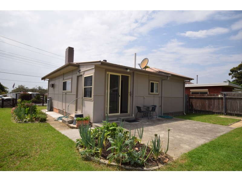 435 Princes Highway, Bomaderry NSW 2541