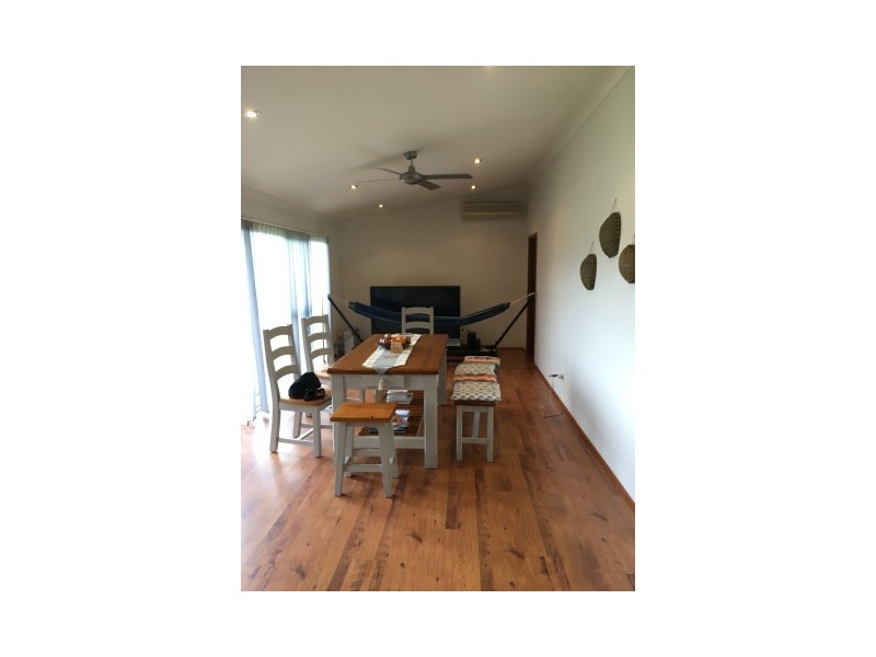 13 Regent Place, Bomaderry NSW 2541