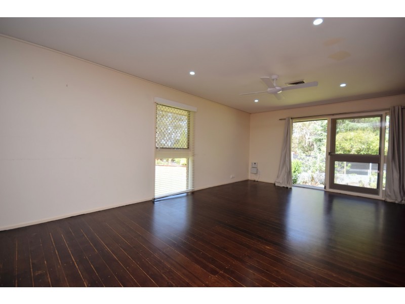 5 Christine Place, Nowra NSW 2541