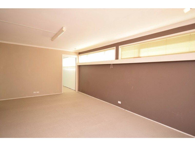 5 Christine Place, Nowra NSW 2541