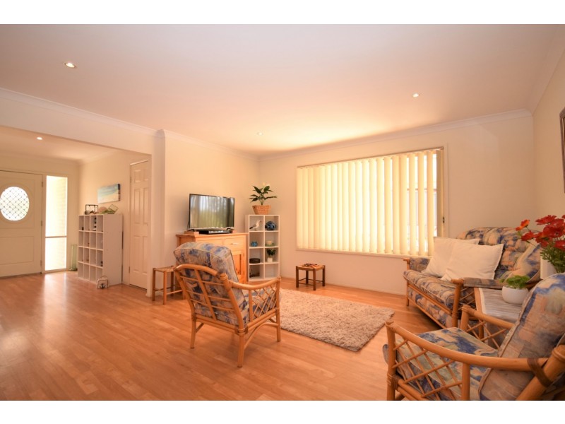 4 Jervis Street, Greenwell Point NSW 2540